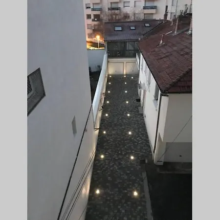 Apartment Rare Petit Cocon F1 Calme Possibilite Jacuzzi Hammam En Sus Chamalieres
